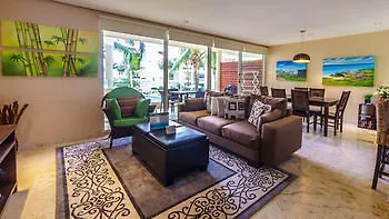 The Elements Playa Del Carmen Apartman