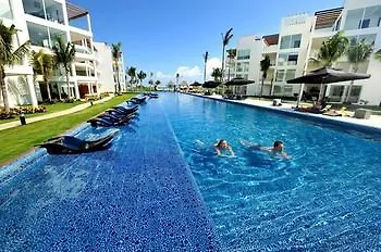 The Elements Playa Del Carmen 아파트 0*,