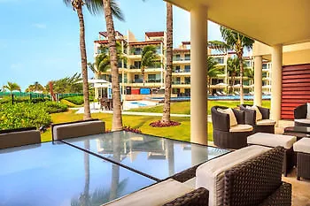 The Elements Playa Del Carmen公寓